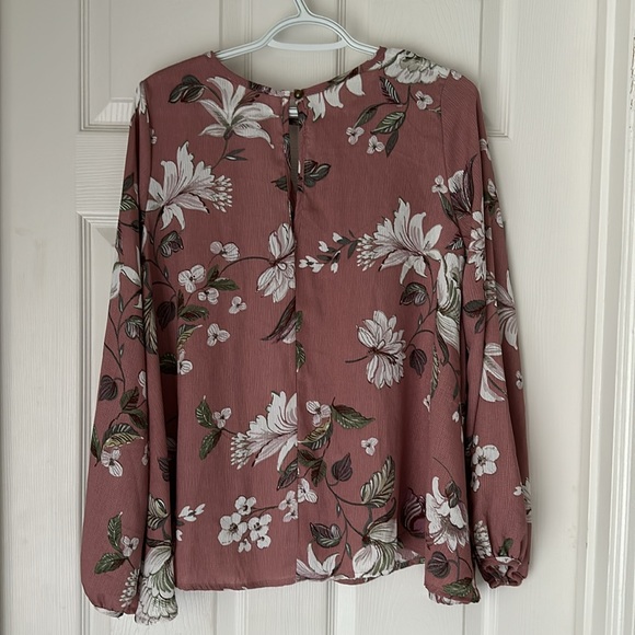 Altar’d State boho long sleeve top - Picture 3 of 4